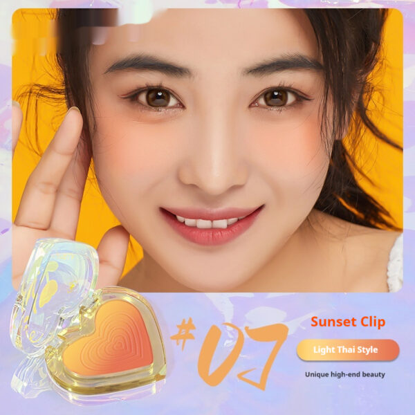 Makeup Love Blusher Plate - Image 4