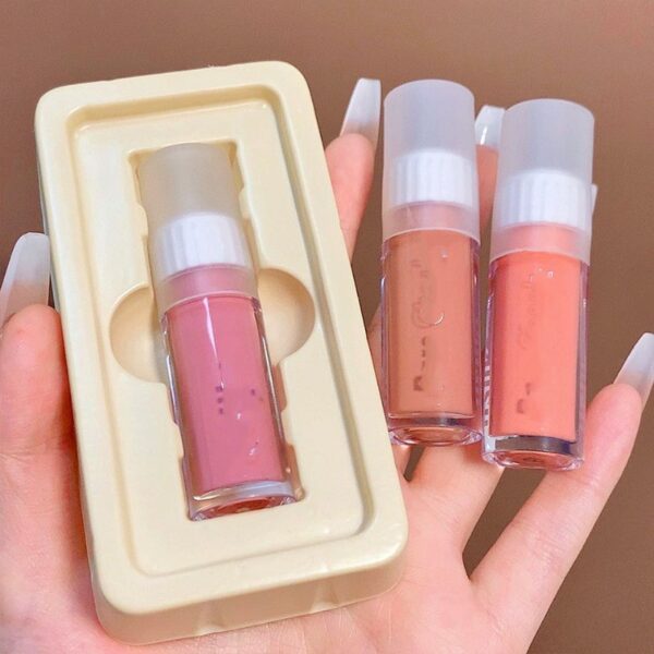 Liquid Powder Blusher - Image 5